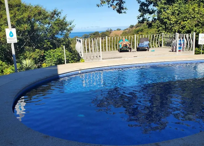 Roberto Vista Hermosa * Sardinal (Guanacaste)
